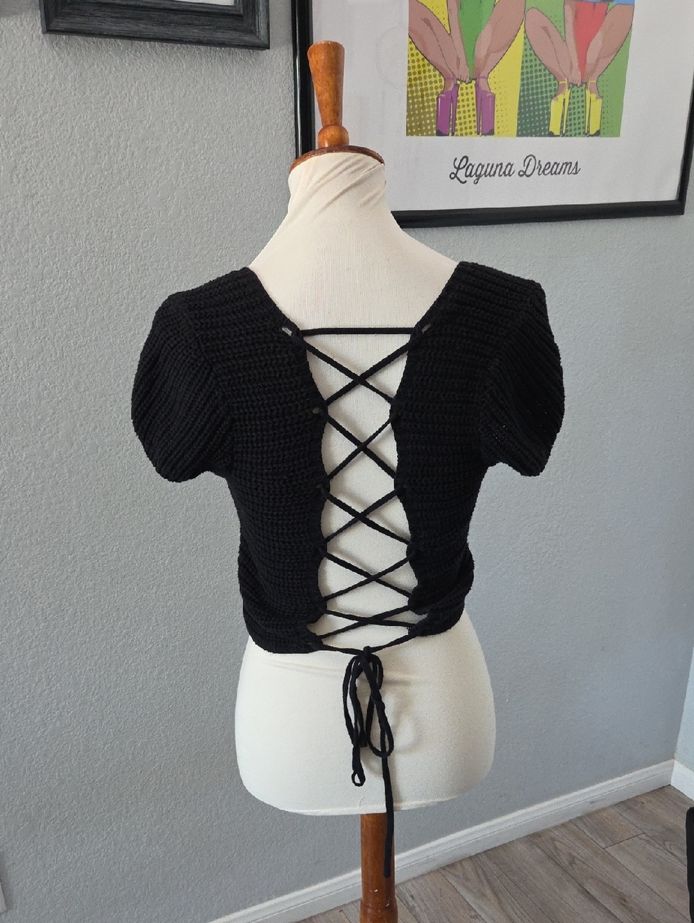 Double Zero Black Lace-Up Knit Crop Top Fits Small